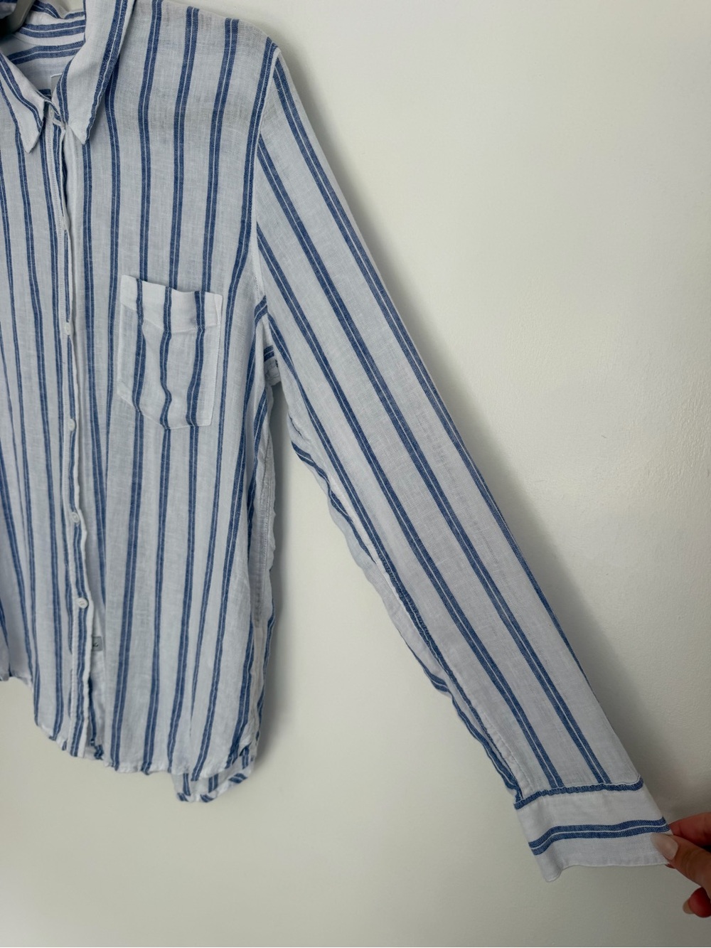 Rails "Charli" Villa Stripe Blue White Linen Blend Button Down Shirt Lightweight - Picture 9 of 17
